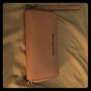 Michael Kors wristlet